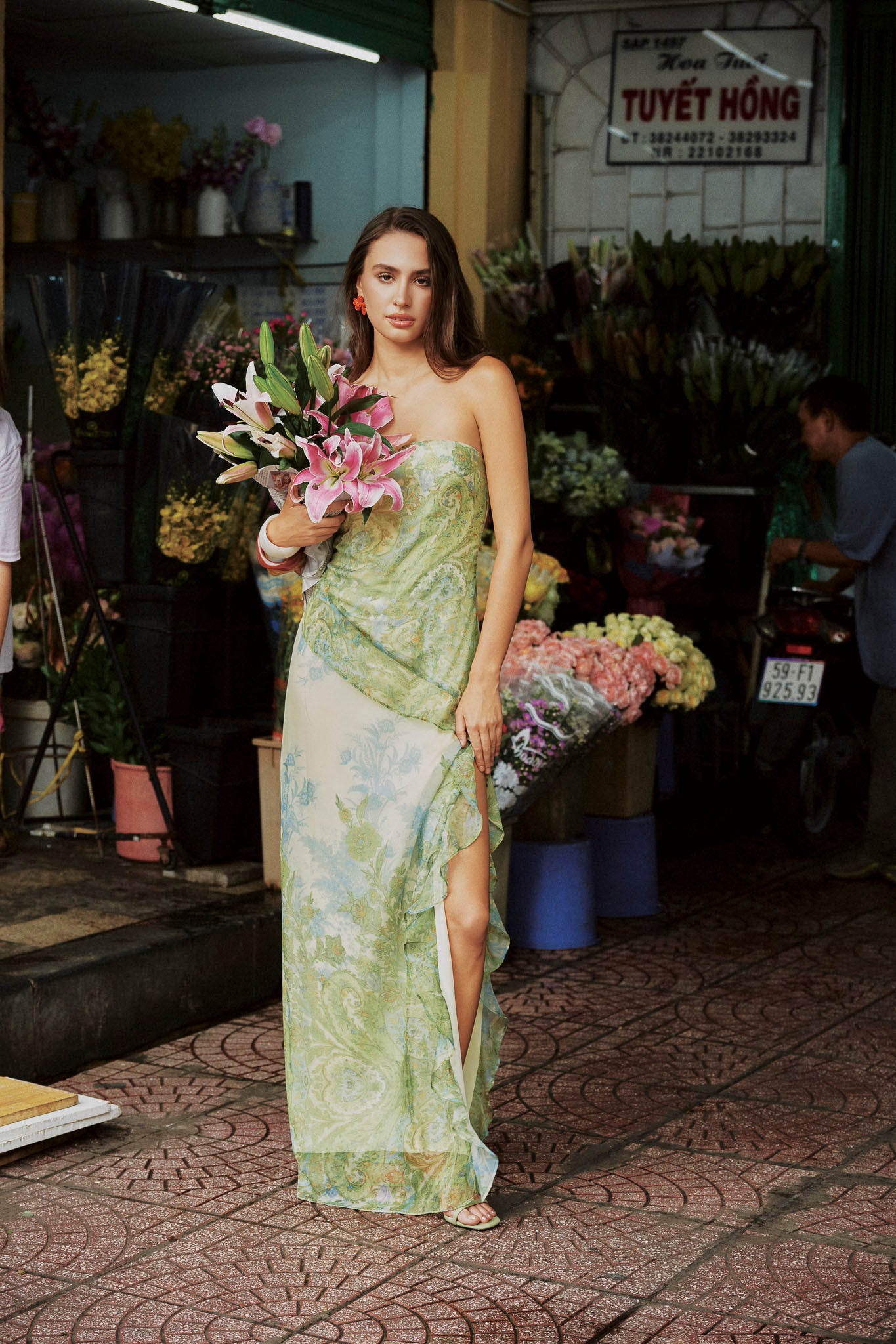 seren maxi dress Clothing : Maxi Dresses : 'Seren' Soft Pink Floral Lace Back Maxi Dress