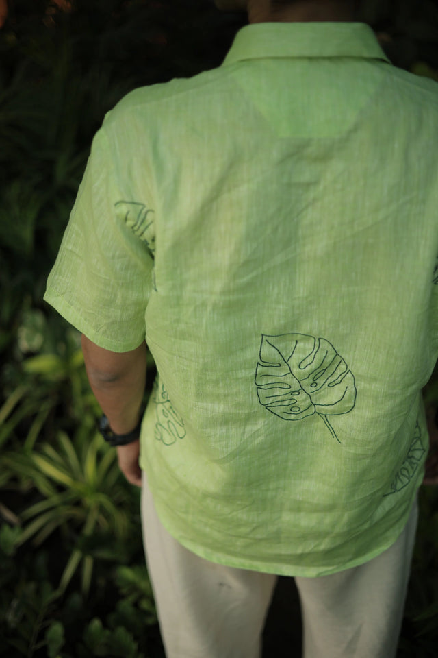 Chemise feuilles de palmier